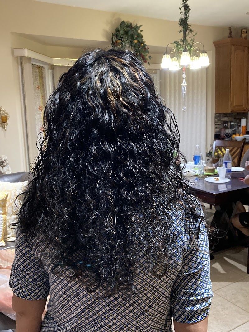 Vanity Beauty Hair Salon, beauty salon in Elizabeth, NJ, photo 6 of 9
